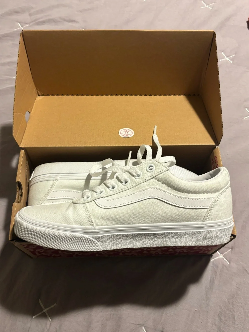 White Vans Size 7